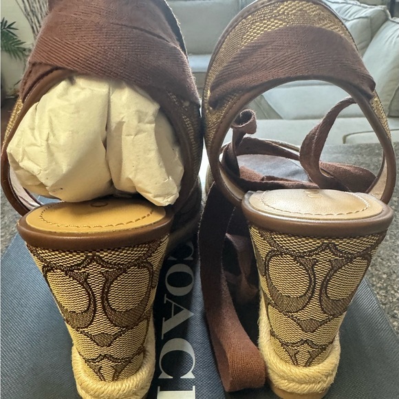 Authentic Coach Patrice Signature Jacquard Espadrille Sandals ❤️ - Picture 3 of 8